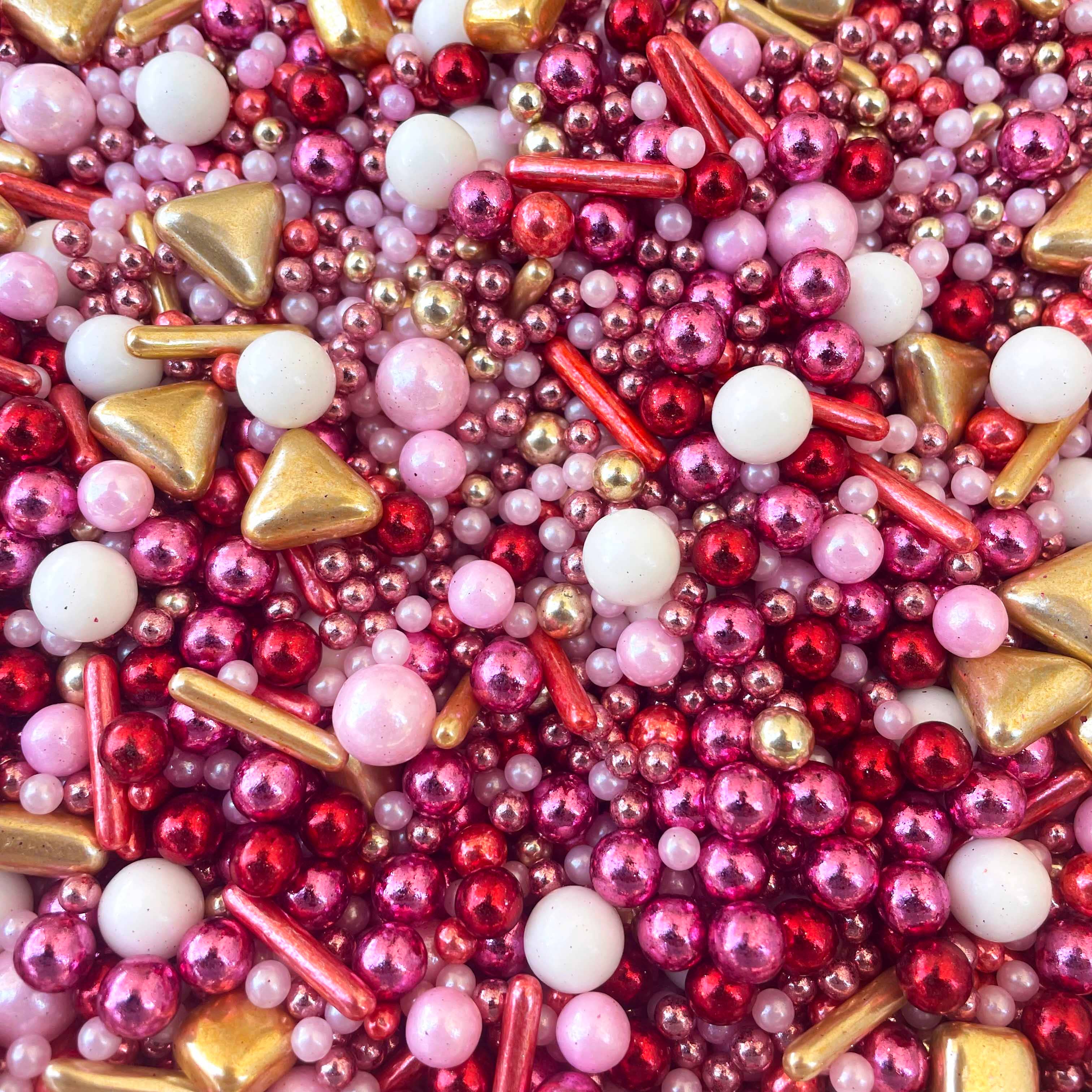 Diva Chunky Red, Gold, Pink Metallic Edible Cake Sprinkles, Cake Decoration Sprinkle Nest